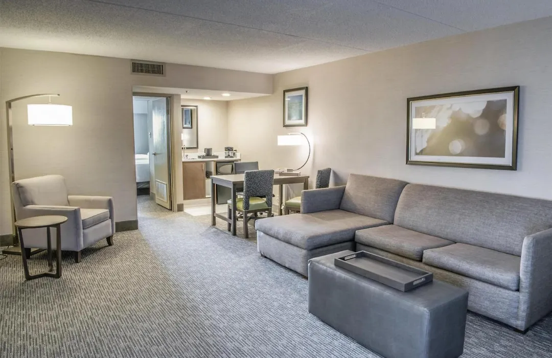 Embassy Suites By Hilton Chicago Schaumburg Woodfield-1